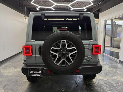Earl 2024 Jeep Wrangler 4-Door Sahara
