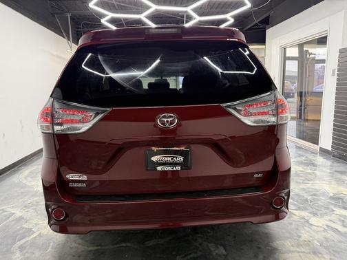 2017 Toyota Sienna SE Premium