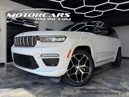 2022 Jeep Grand Cherokee Summit