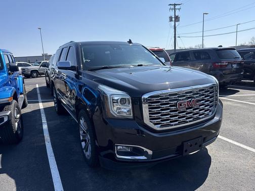 Onyx Black 2020 GMC Yukon Denali