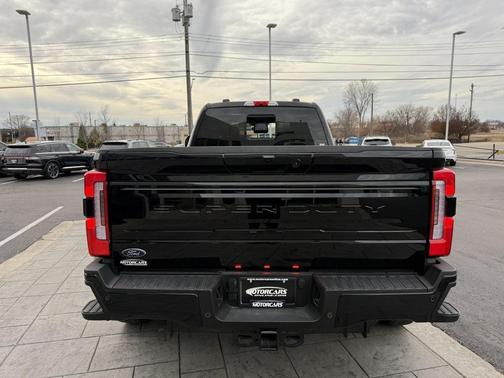 2025 Ford F-450 Platinum