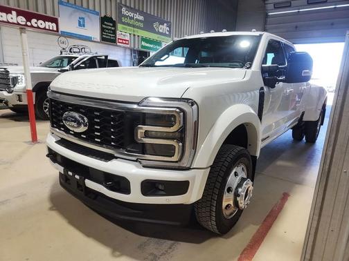 2026 Ford F-450 Platinum