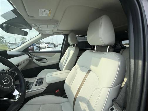 2024 Mazda CX-90 PHEV Premium Plus