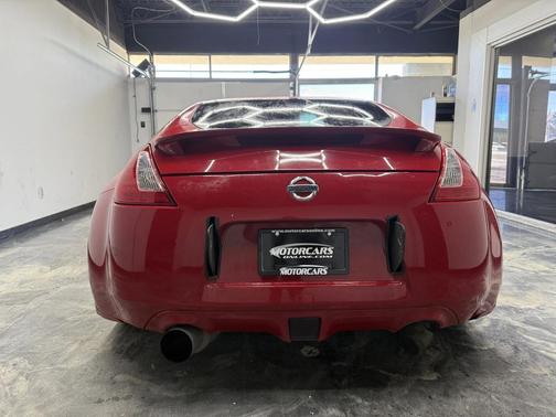 2011 Nissan 370Z Base