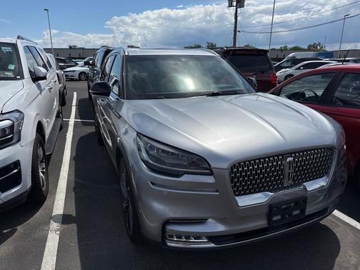 Silver Radiance 2021 Lincoln Aviator Reserve AWD