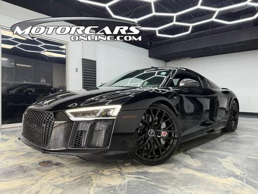 2017 Audi R8 5.2 V10 plus