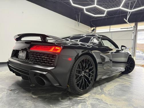 2017 Audi R8 5.2 V10 plus