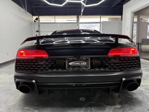 2017 Audi R8 5.2 V10 plus