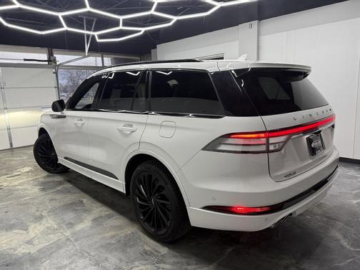 2023 Lincoln Aviator Reserve AWD
