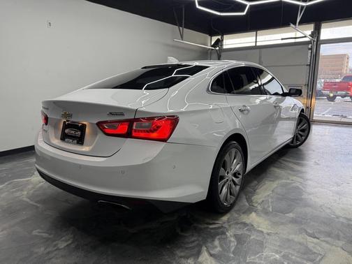 2017 Chevrolet Malibu Premier