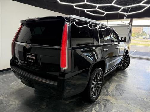 2016 Cadillac Escalade Premium