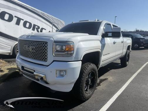2015 GMC Sierra 2500 Denali
