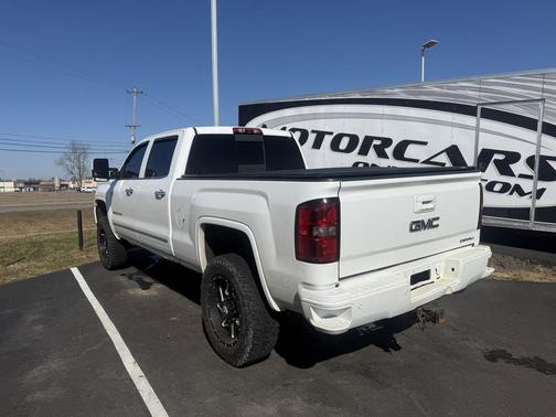 2015 GMC Sierra 2500 Denali