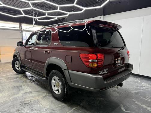 2003 Toyota Sequoia SR5