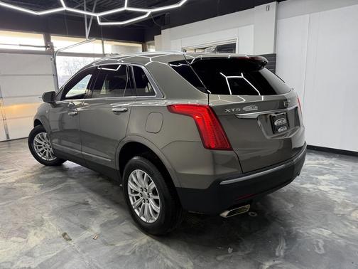 Bronze Dune Metallic 2019 Cadillac XT5 Base