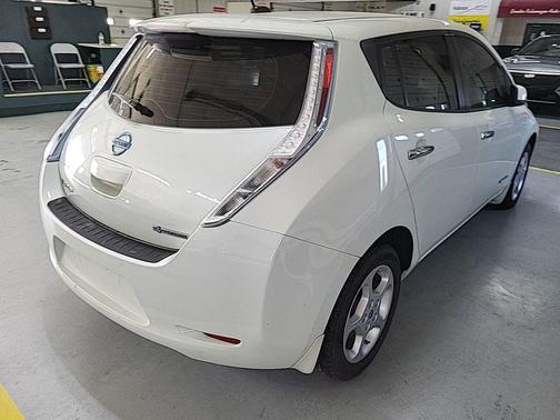 2012 Nissan Leaf SV