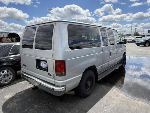 Silver Clearcoat Metallic 2008 Ford E150 Base