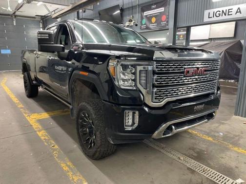 2023 GMC Sierra 2500 Denali