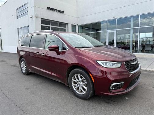 2021 Chrysler Pacifica Touring L