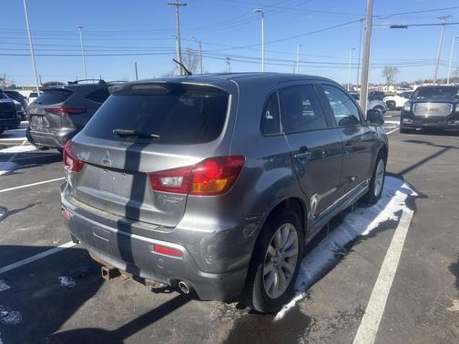 2011 Mitsubishi Outlander Sport SE