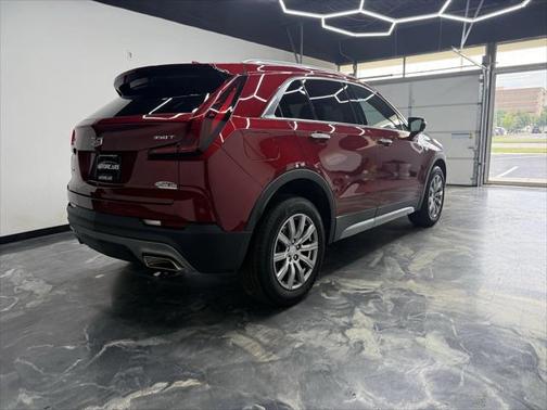 2023 Cadillac XT4 Premium Luxury