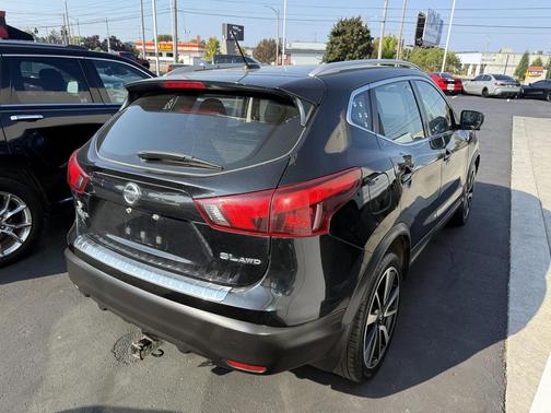 2018 Nissan Rogue Sport SL