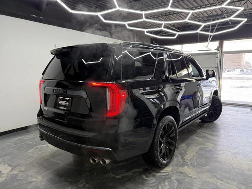 2023 GMC Yukon Denali Ultimate