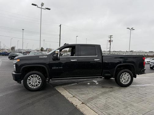 2022 Chevrolet Silverado 3500 High Country