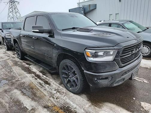 Diamond Black Crystal Pearl 2020 RAM 1500 Rebel