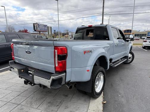 2024 Ford F-450 Lariat