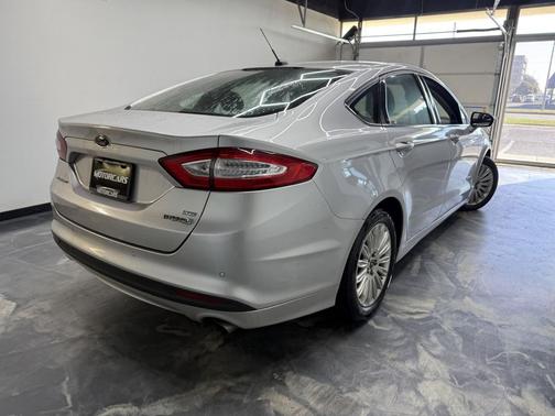 2013 Ford Fusion Hybrid SE Hybrid