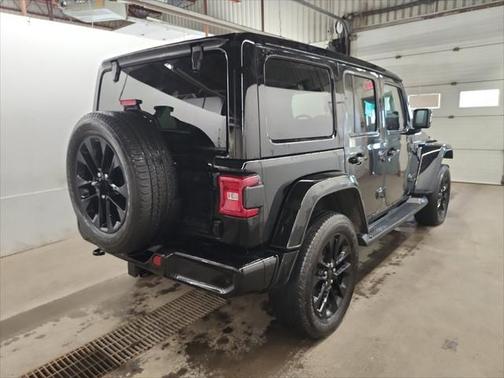 2023 Jeep Wrangler 4-Door High Altitude