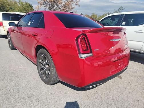 2016 Chrysler 300 S
