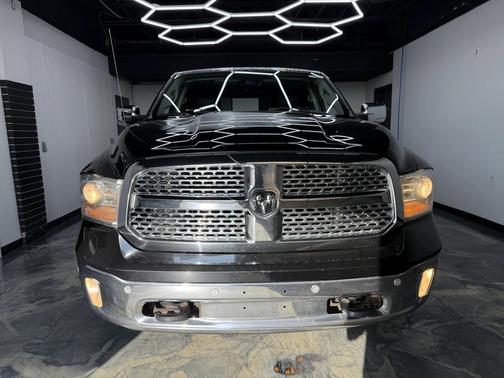 2014 RAM 1500 Laramie