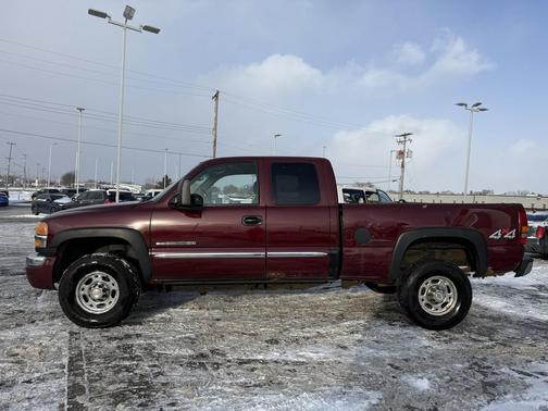 2003 GMC Sierra 2500 SLE H/D Extended Cab