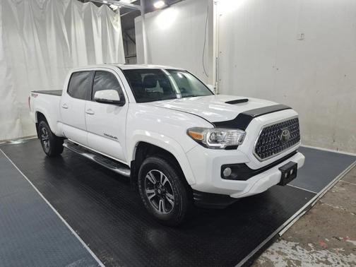 2018 Toyota Tacoma TRD Sport