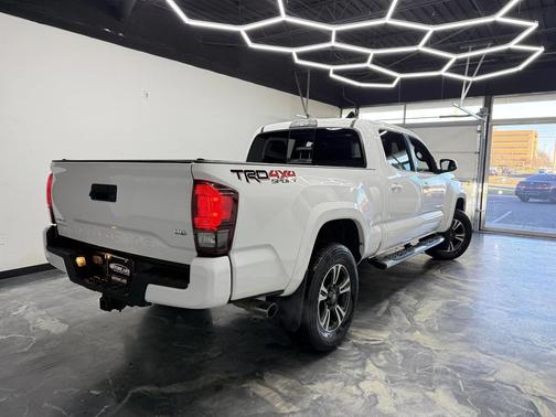2018 Toyota Tacoma TRD Sport