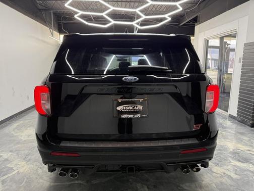 Agate Black Metallic 2020 Ford Explorer ST
