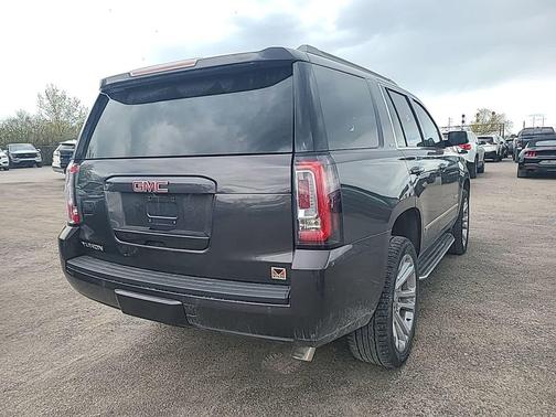 Iridium Metallic 2017 GMC Yukon SLT