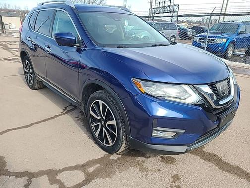 2017 Nissan Rogue Platinum