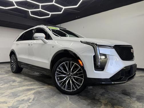 2024 Cadillac XT4 Sport