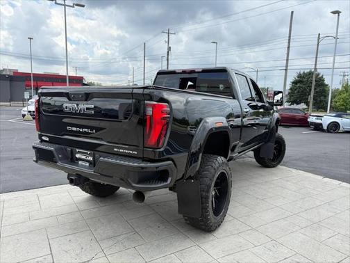 2024 GMC Sierra 2500 Denali Ultimate