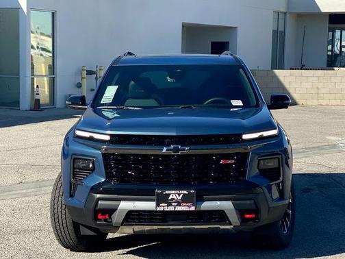 Lakeshore Blue 2026 Chevrolet Traverse AWD Z71