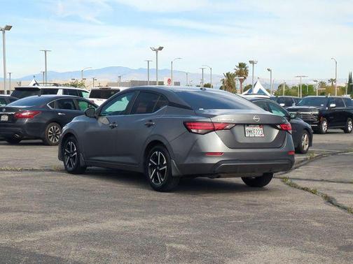 Gun Metallic 2024 Nissan Sentra SV