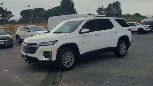 Summit White 2023 Chevrolet Traverse LT Cloth