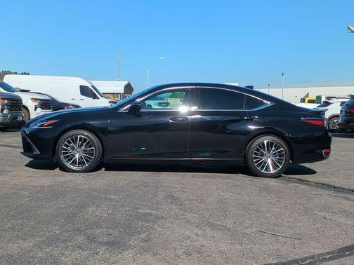 Obsidian 2024 Lexus ES 300h Base