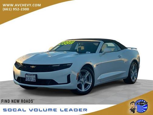 Summit White 2023 Chevrolet Camaro 1LT