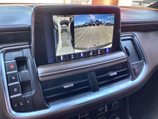 2023 Chevrolet Suburban 4WD High Country