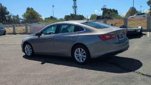 Mineral Gray Metallic 2023 Chevrolet Malibu FWD 1LT