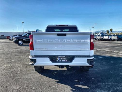 2026 Chevrolet Silverado 1500 Custom